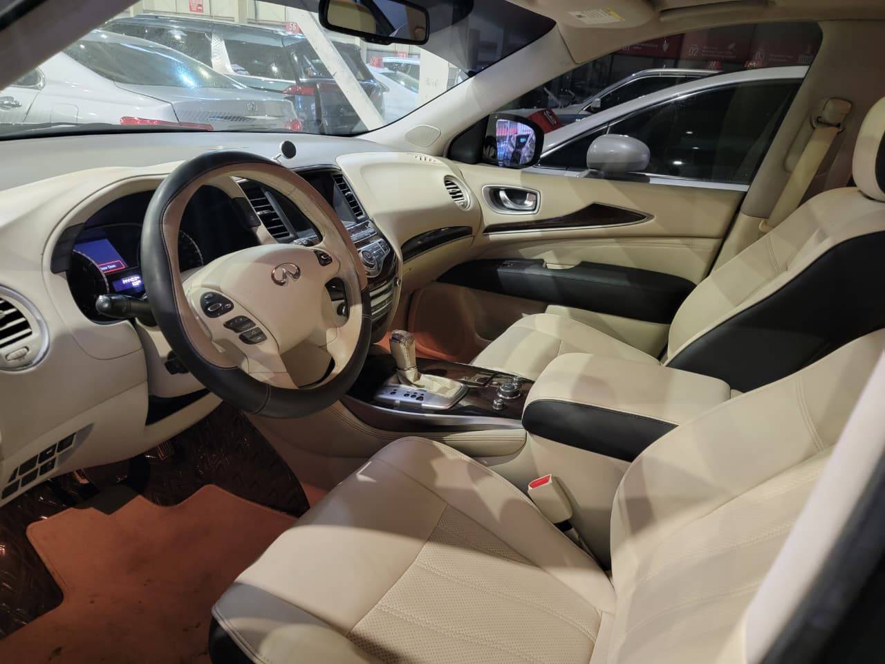 INFINITI JX 35 2013 - Marhaba Auction Used Cars - Image 8