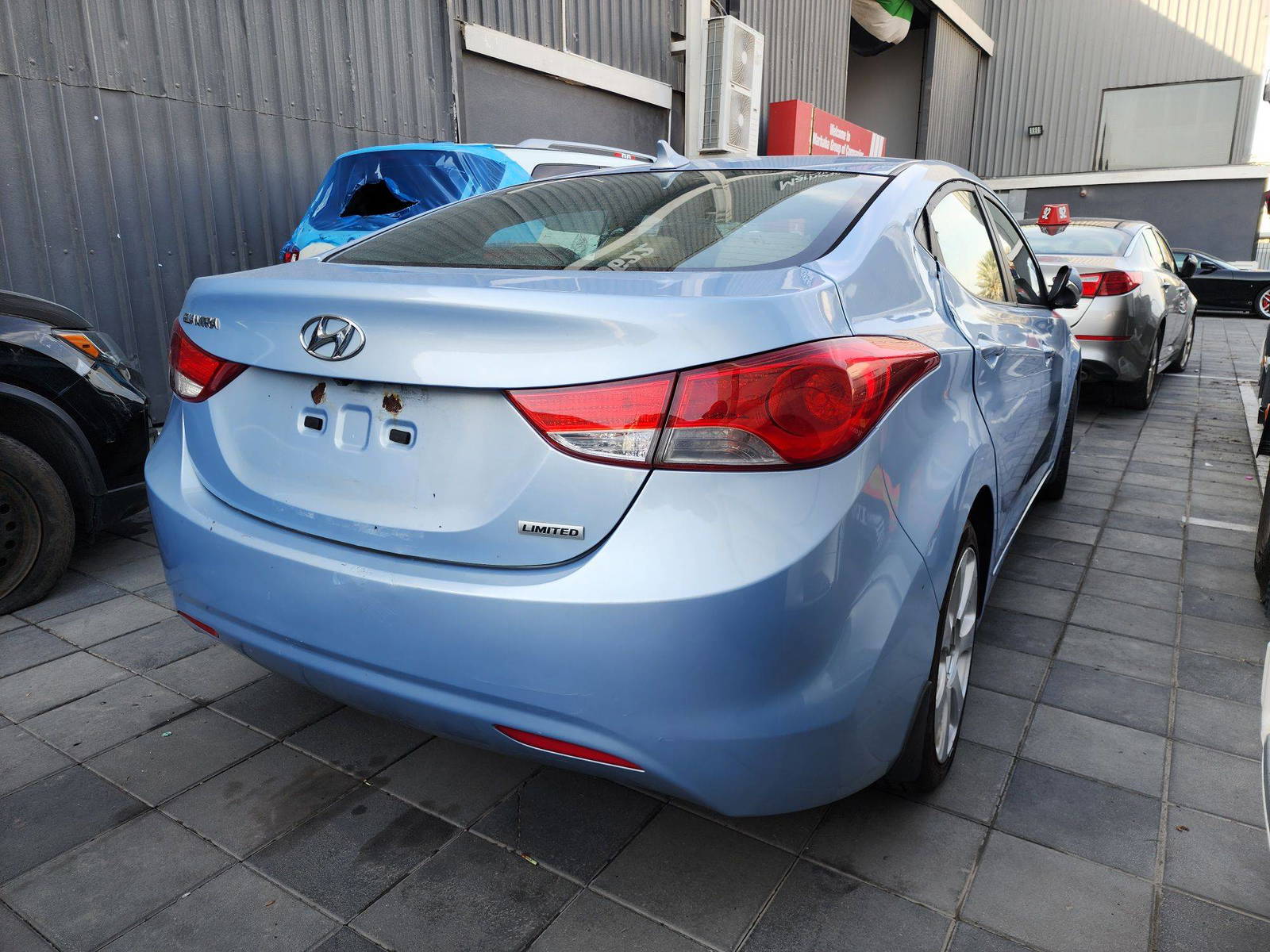 2013 HYUNDAI ELANTRA — 142559 Miles — Lot 3404957 — Al Quoz - Marhaba Auctions Used Cars - Image 4