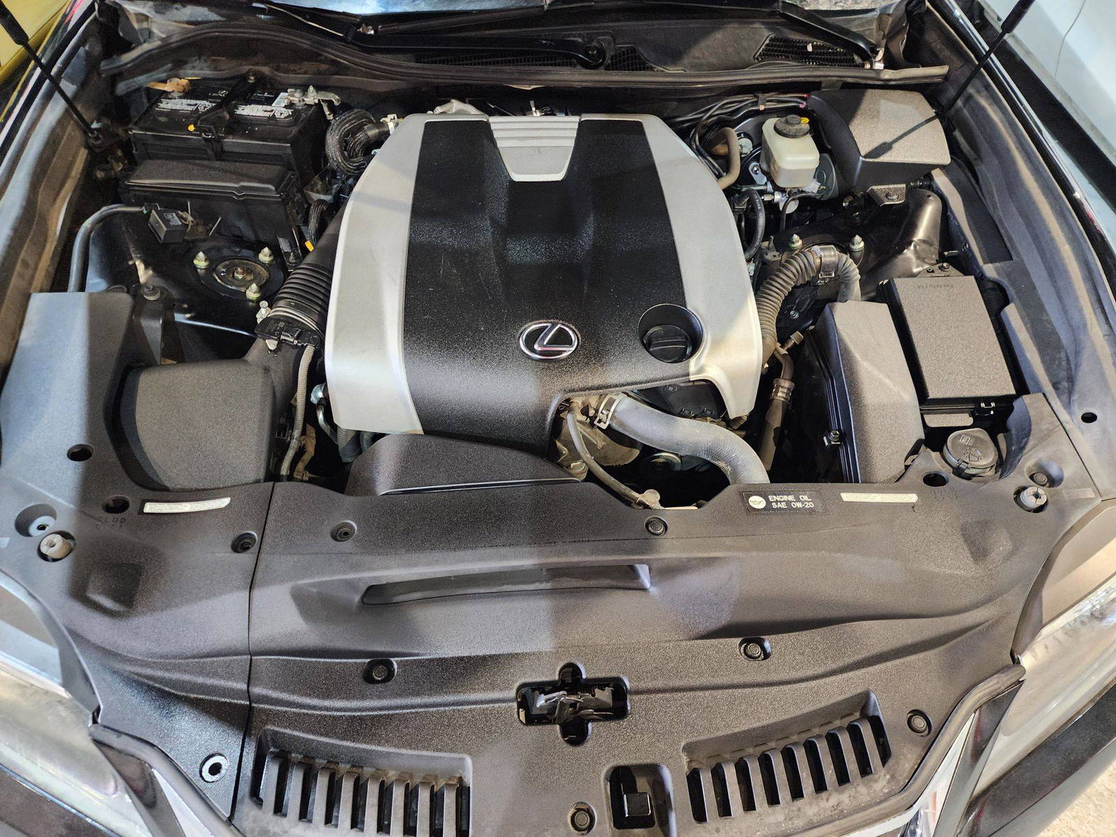 2015 LEXUS GS 350 — 136348 Miles — Lot 000413 — Souq - Marhaba Auctions Used Cars - Image 11