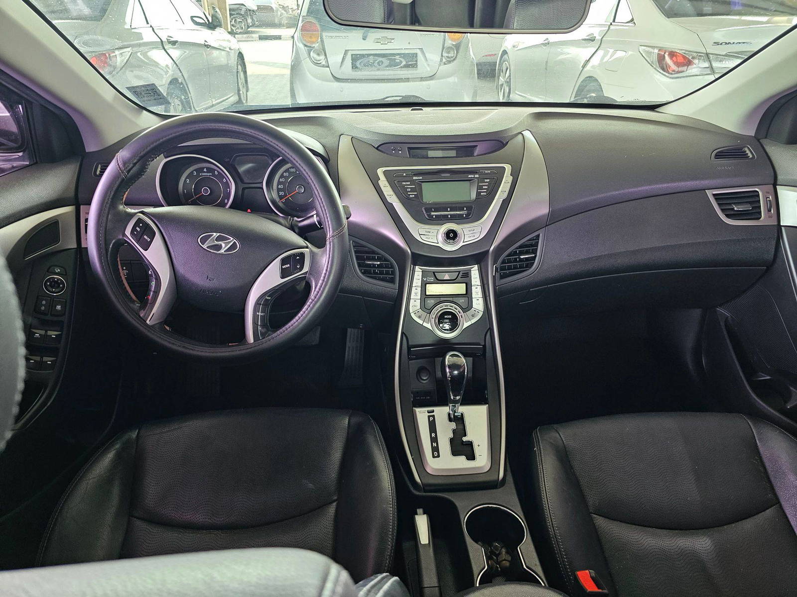 2012 HYUNDAI AVANTE — 167550 KM — Lot 321968 — Souq - Marhaba Auctions Used Cars - Image 7