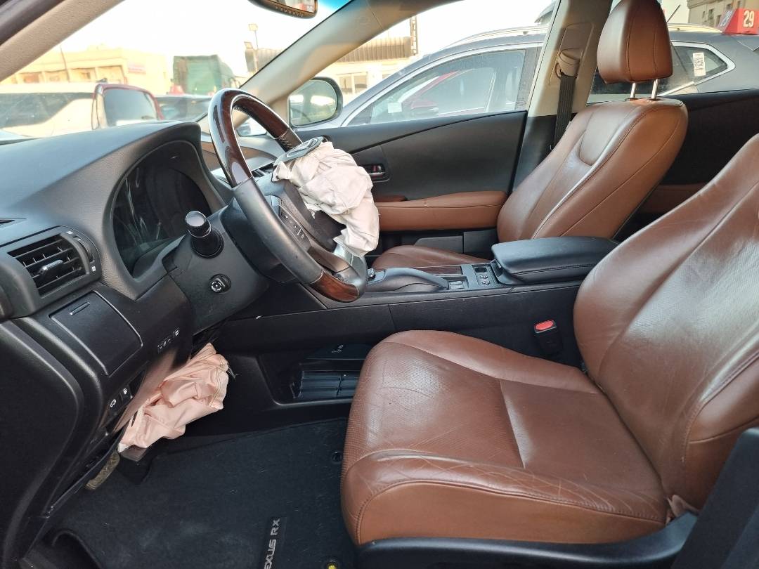 2015 LEXUS RX 350 — 115626 Miles — Lot 125487 — Ind. 12 - Marhaba Auctions Used Cars - Image 6