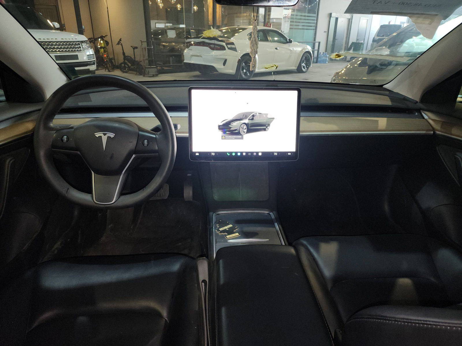 TESLA MODEL 3 2023 - Marhaba Auction Used Cars - Image 9
