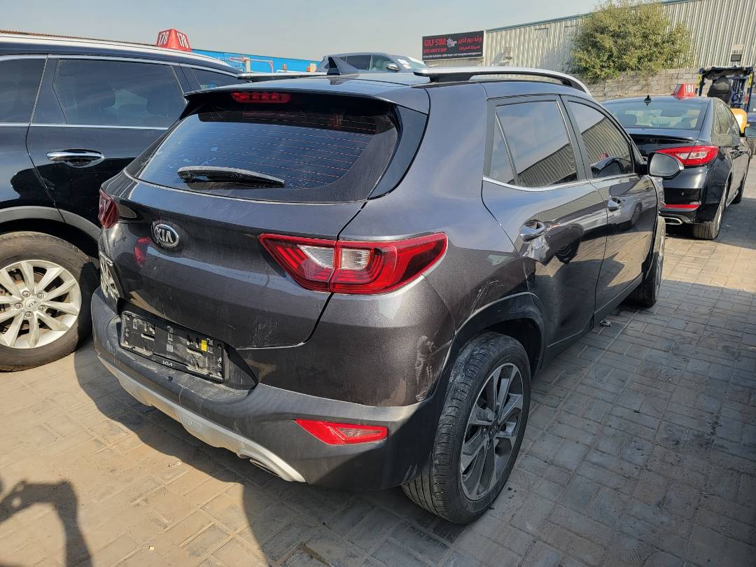 2020 KIA STONIC — 63053 KM — Lot LS468170 — Main - Marhaba Auctions Used Cars - Image 3
