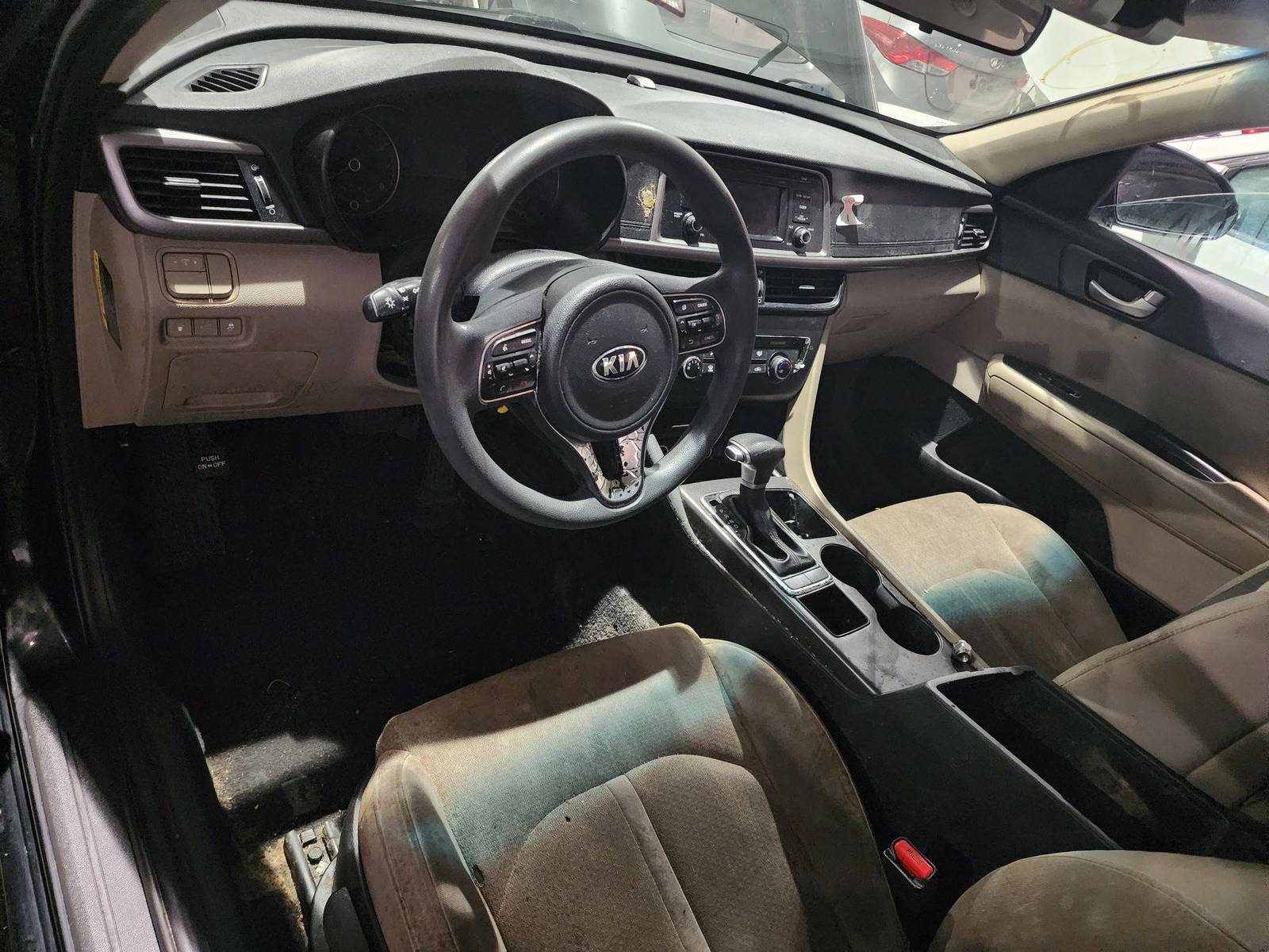 2017 KIA OPTIMA — 76362 Miles — Lot 62623903 - Marhaba Auctions Used Cars - Image 4
