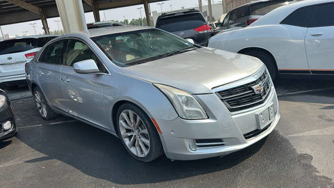 CADILLAC XTS