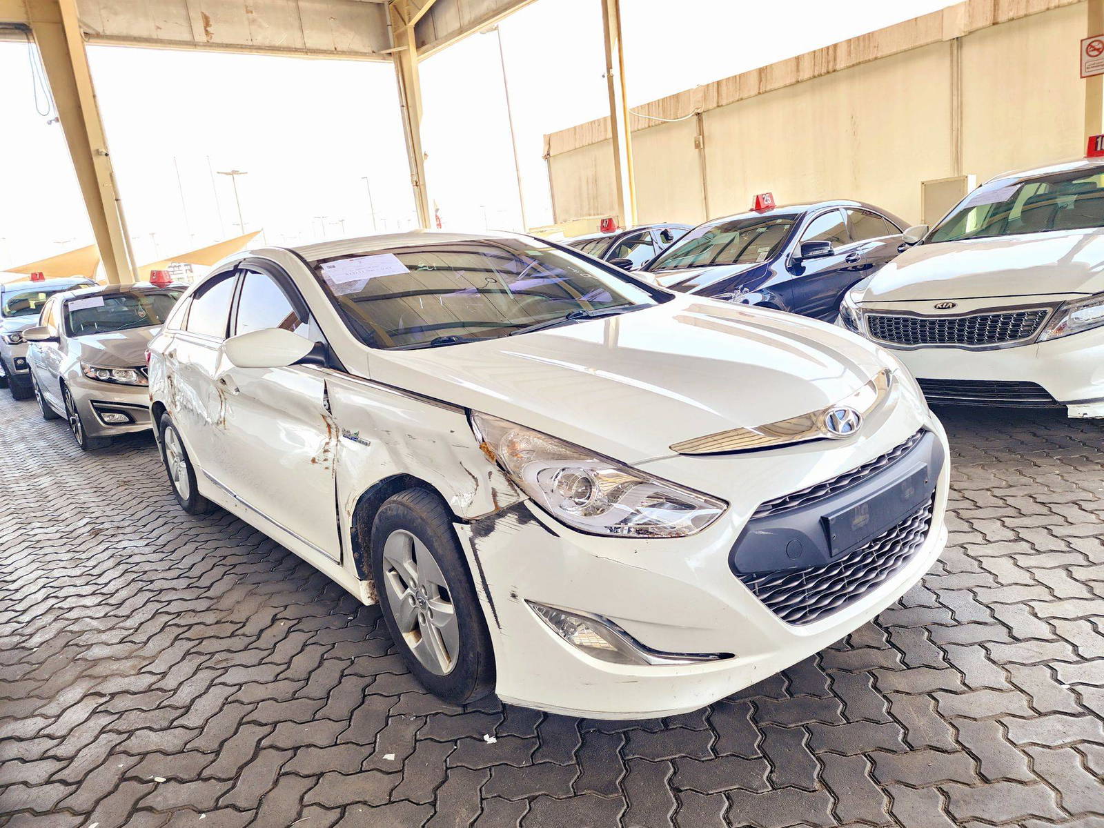 HYUNDAI SONATA 2012 - Marhaba Auction Used Cars - Image 4