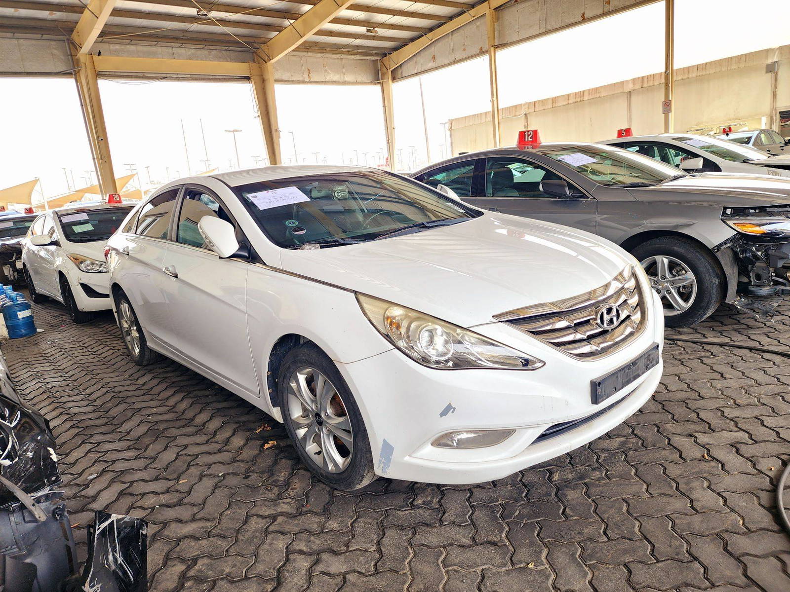 2010 HYUNDAI SONATA — 142157 KM — Lot 071355 — Ind. 12 - Marhaba Auctions Used Cars - Image 4