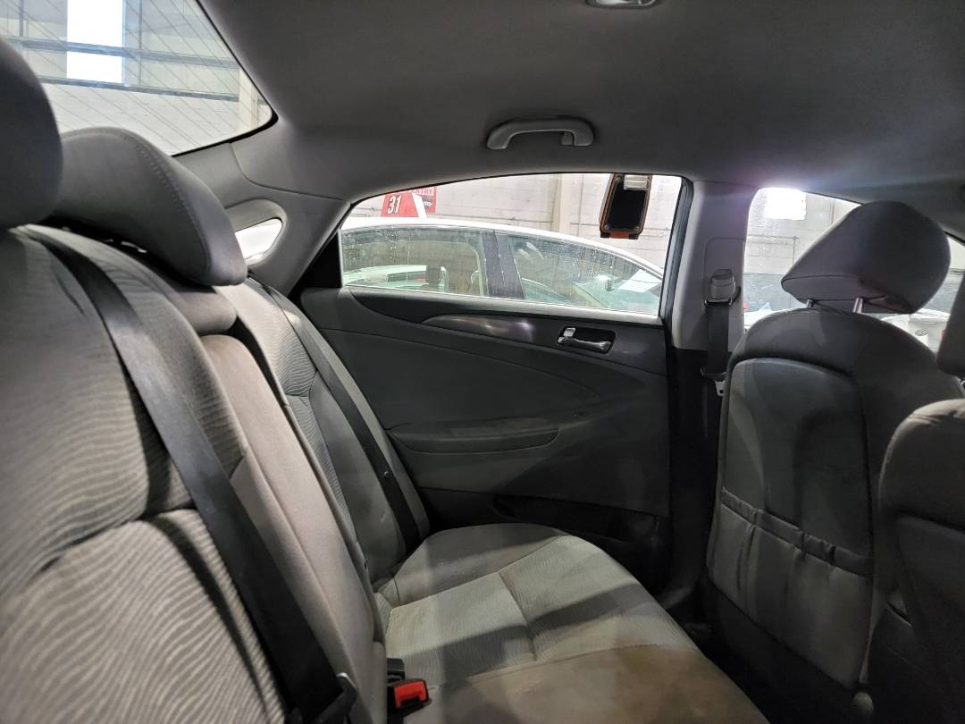 2015 HYUNDAI SONATA — 176676 Miles — Lot 139284 — Main - Marhaba Auctions Used Cars - Image 5