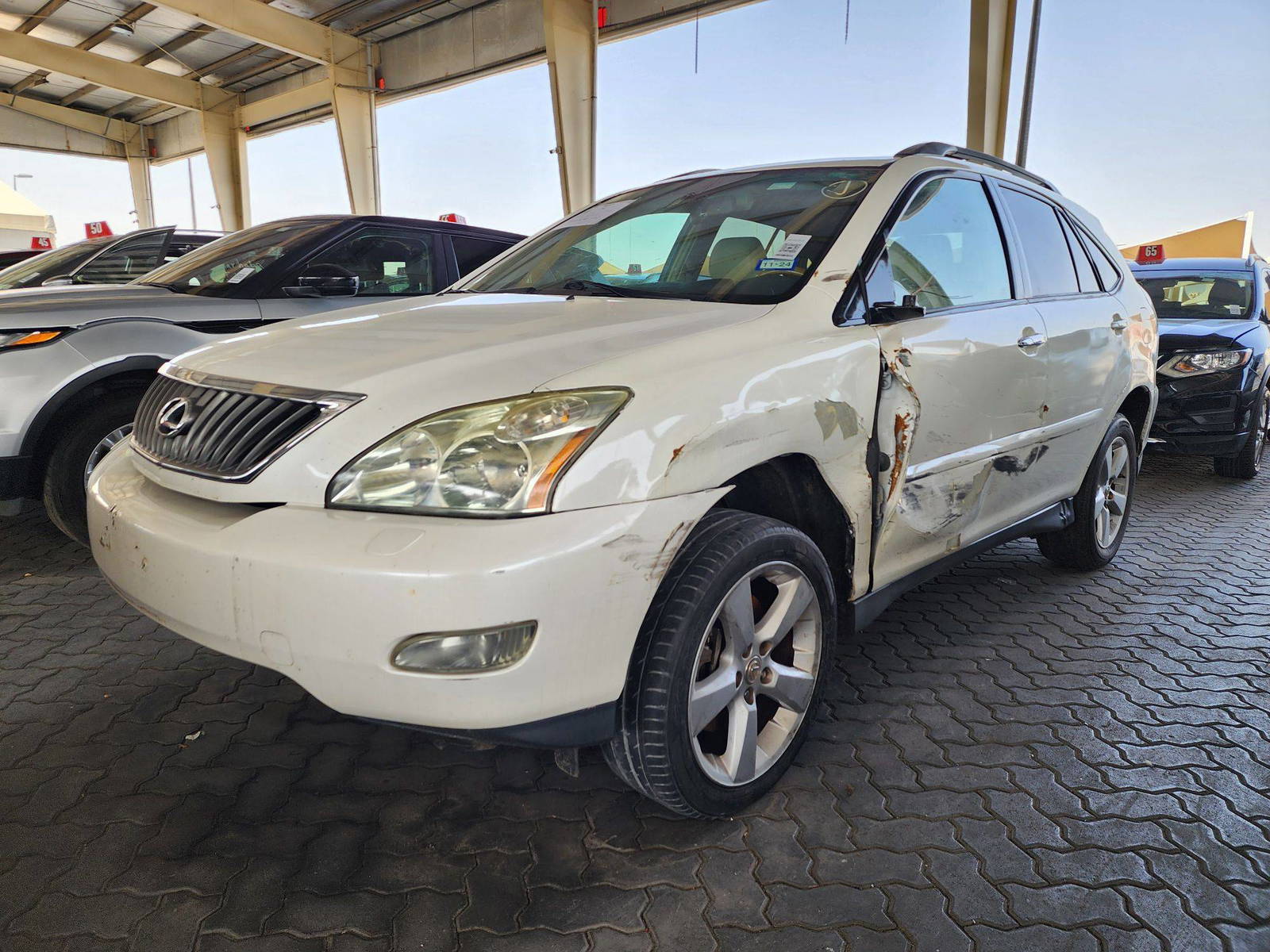 2008 LEXUS RX 350 — 157957 Miles — Lot 32074 — Souq - Marhaba Auctions Used Cars - Image 5