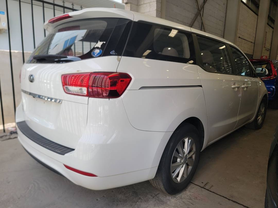2016 KIA SEDONA — 159945 Miles — Lot 9G6149711 — Main - Marhaba Auctions Used Cars - Image 3