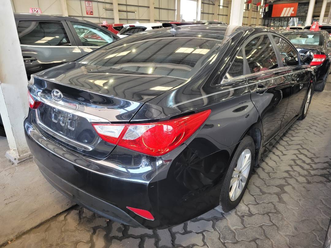 2014 HYUNDAI SONATA — 289335 Miles — Lot C6EH838396 — Main - Marhaba Auctions Used Cars - Image 4