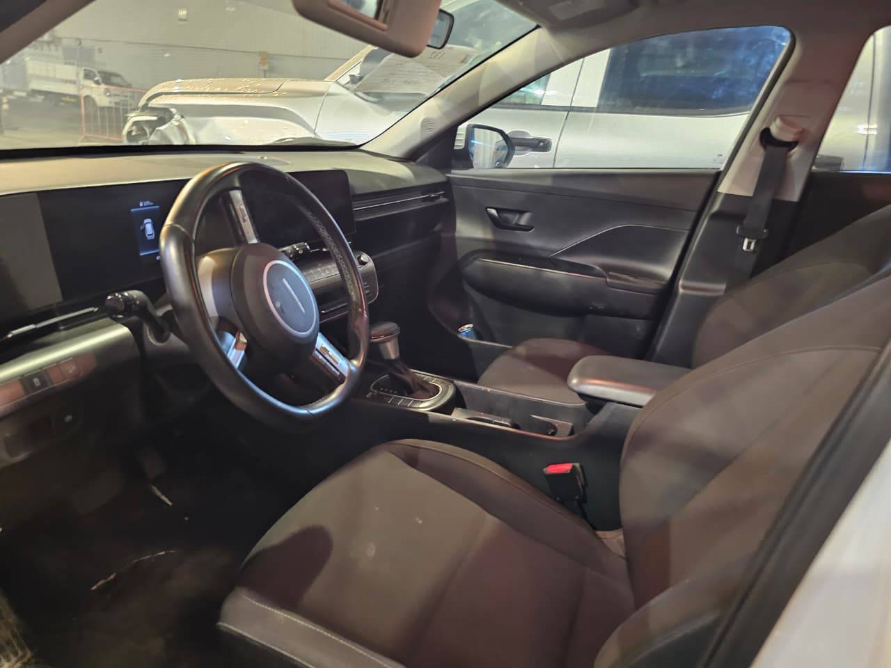 2024 HYUNDAI KONA — 67014 KM — Lot 7RU038874 — Main - Marhaba Auctions Used Cars - Image 8