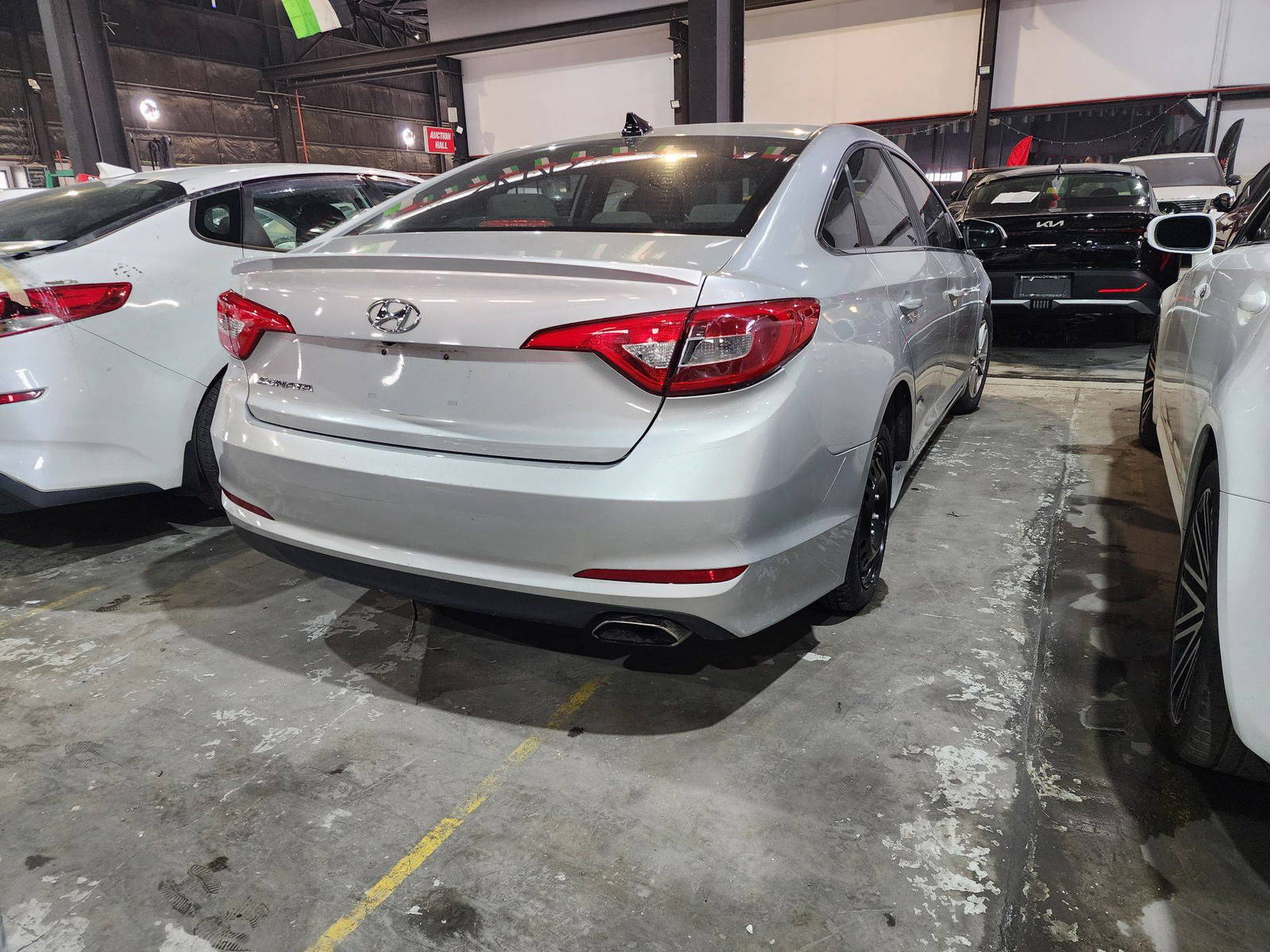 2016 HYUNDAI SONATA — 132568 Miles — Lot 7GH312484 — Al Quoz - Marhaba Auctions Used Cars - Image 6