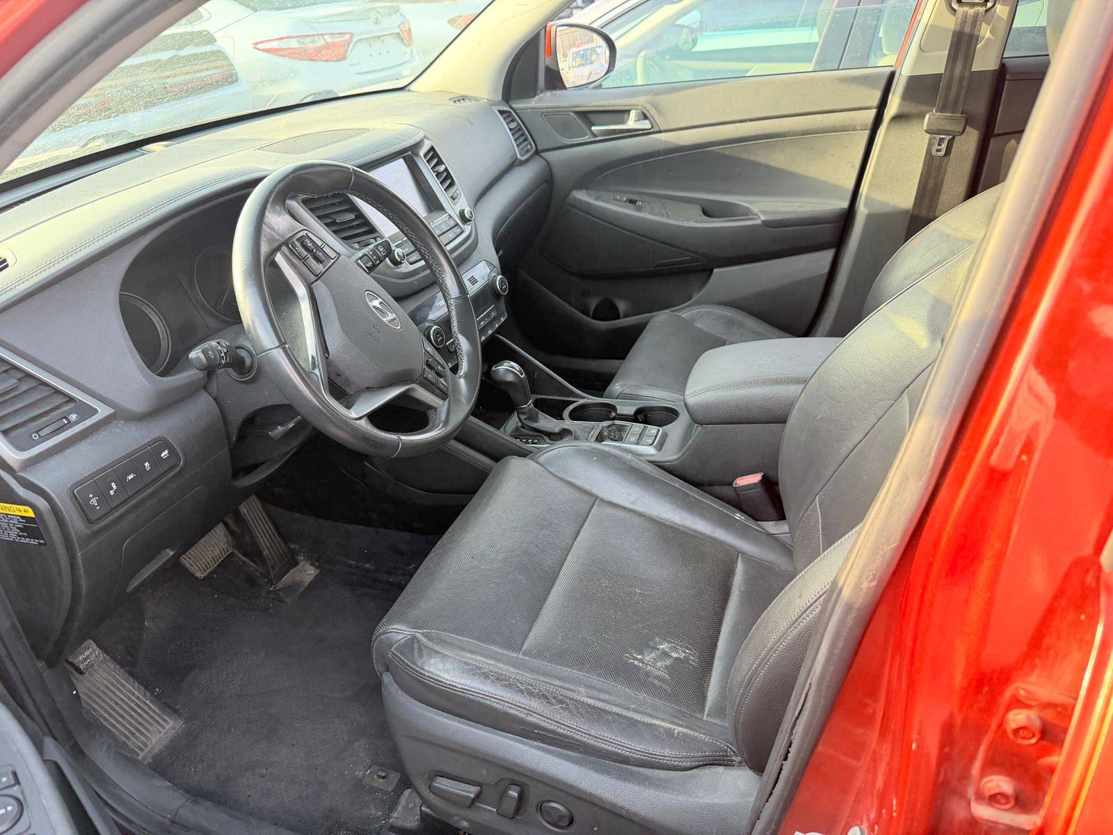 HYUNDAI TUCSON 2016 - Marhaba Auction Used Cars - Image 11