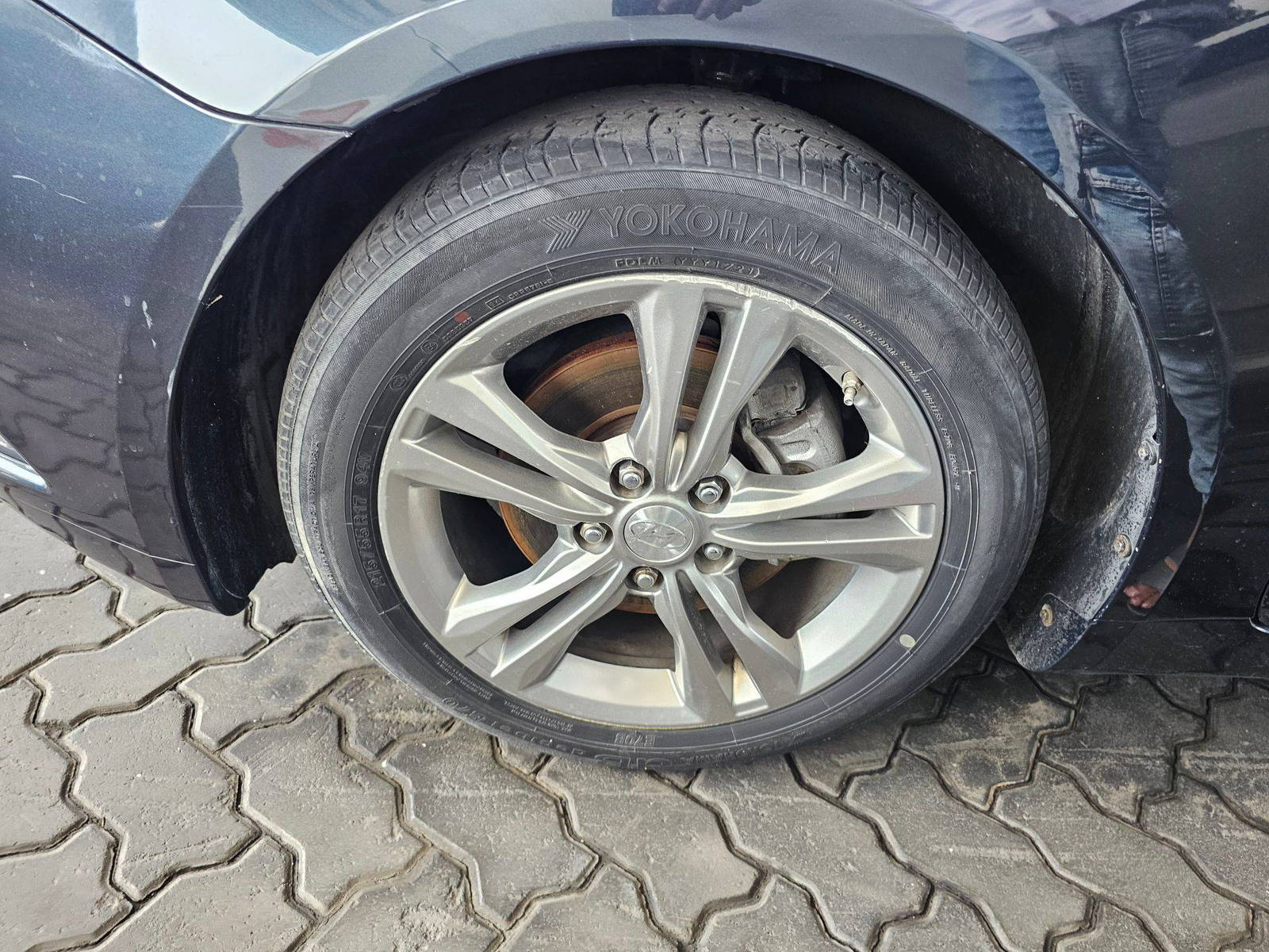 2011 HYUNDAI SONATA — 188724 Miles — Lot BH041778 — Souq - Marhaba Auctions Used Cars - Image 10