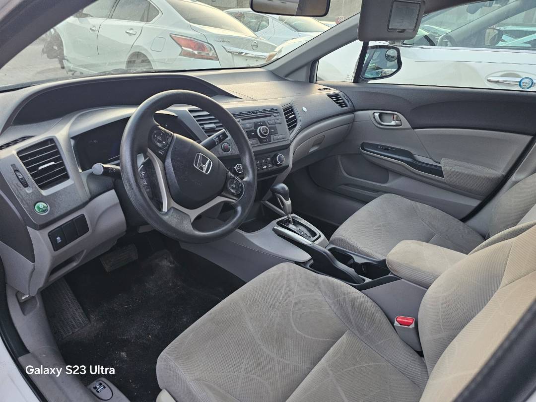 2012 HONDA CIVIC — 239103 KM — Lot H057611 — Main - Marhaba Auctions Used Cars - Image 7