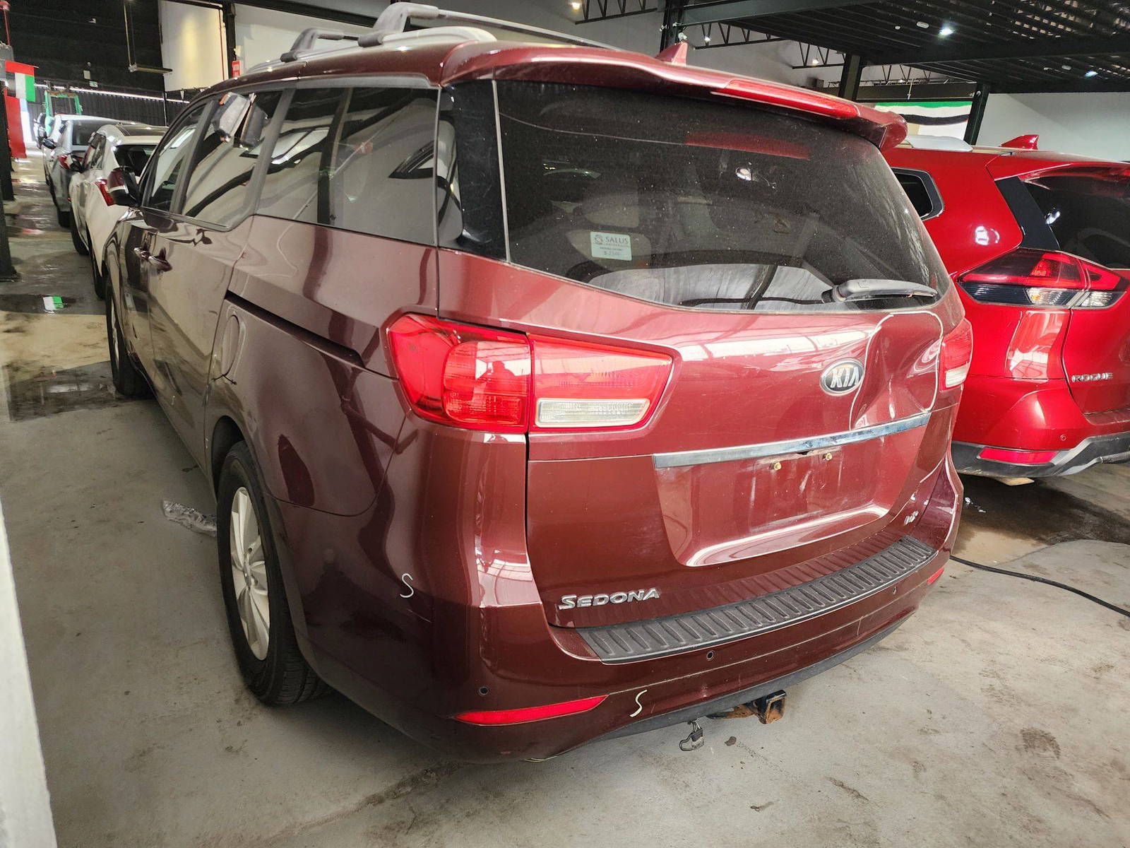 2016 KIA SEDONA — 210855 Miles — Lot 41223661 — Al Quoz - Marhaba Auctions Used Cars - Image 6