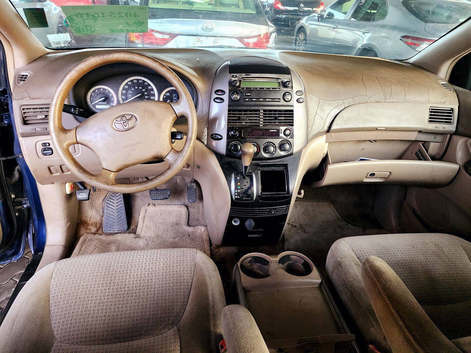 2006 TOYOTA SIENNA — 204212 Miles — Lot 40254616 — Souq - Marhaba Auctions Used Cars - Image 7