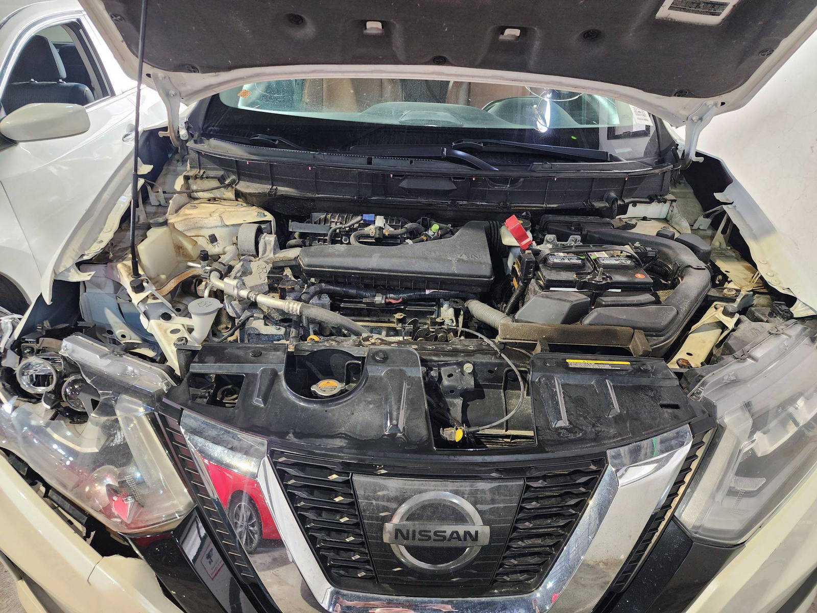 2017 NISSAN ROGUE — 202197 KM — Lot 862400 — Souq - Marhaba Auctions Used Cars - Image 12