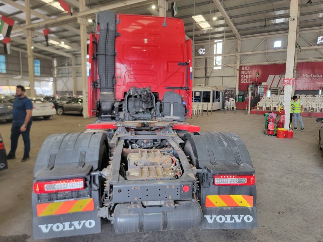 2015 VOLVO FH-Series — 1333711 KM — Lot B736923 — Main - Marhaba Auctions Used Cars - Image 9