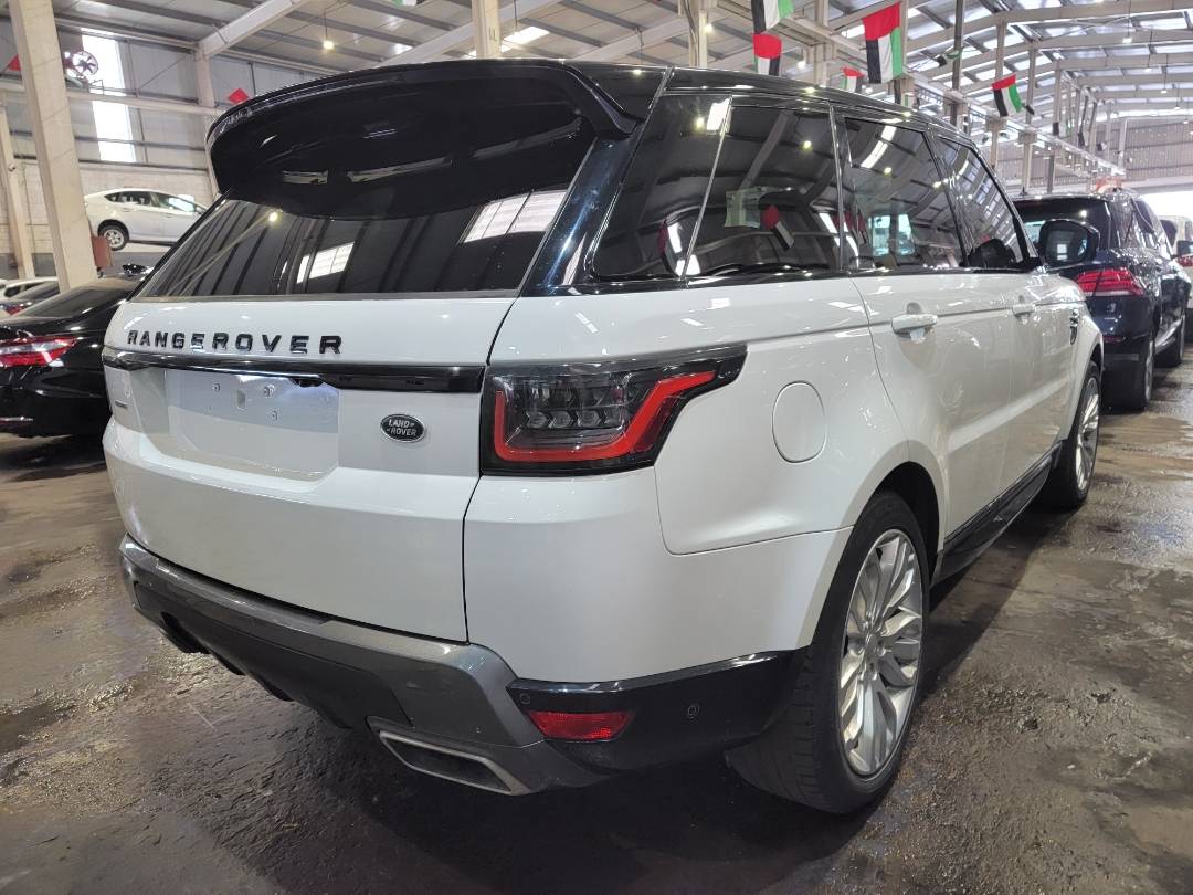 2018 LAND ROVER RANGE ROVER SPORT HSE — 84202 Miles — Lot 39179954 — Main - Marhaba Auctions Used Cars - Image 4