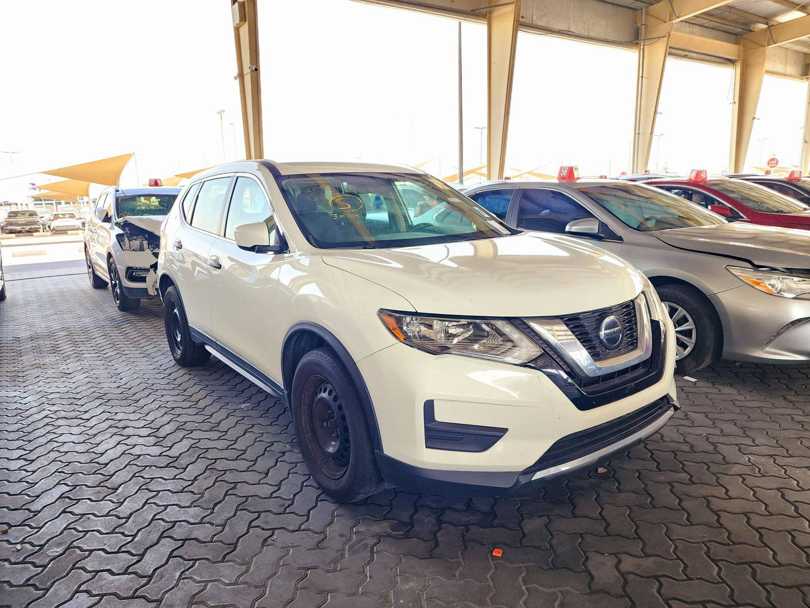 2018 NISSAN ROGUE — 140635 Miles — Lot 830726 — Souq - Marhaba Auctions Used Cars - Image 4
