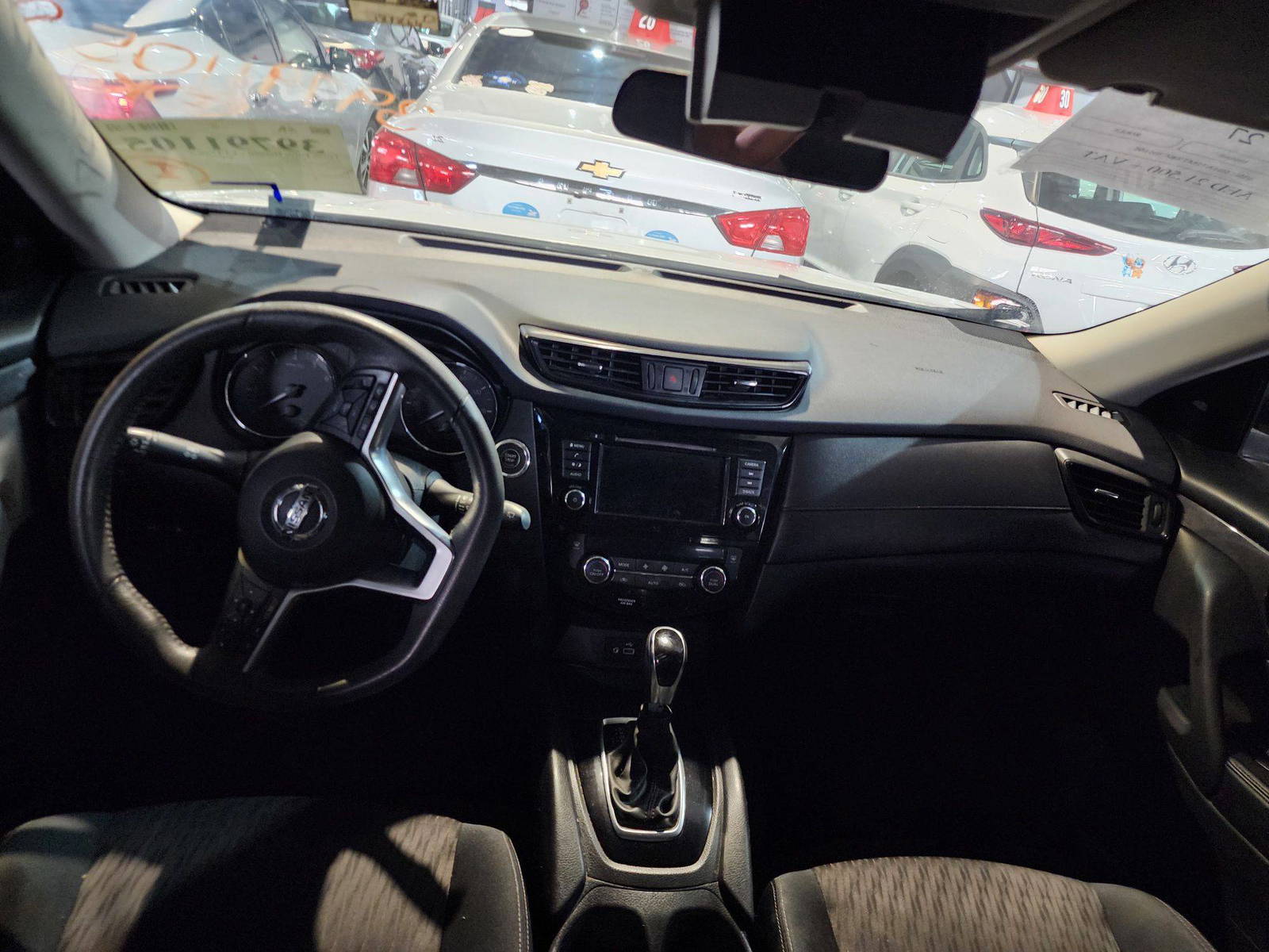 2019 NISSAN ROGUE — 121264 Miles — Lot 701105 — Main - Marhaba Auctions Used Cars - Image 8