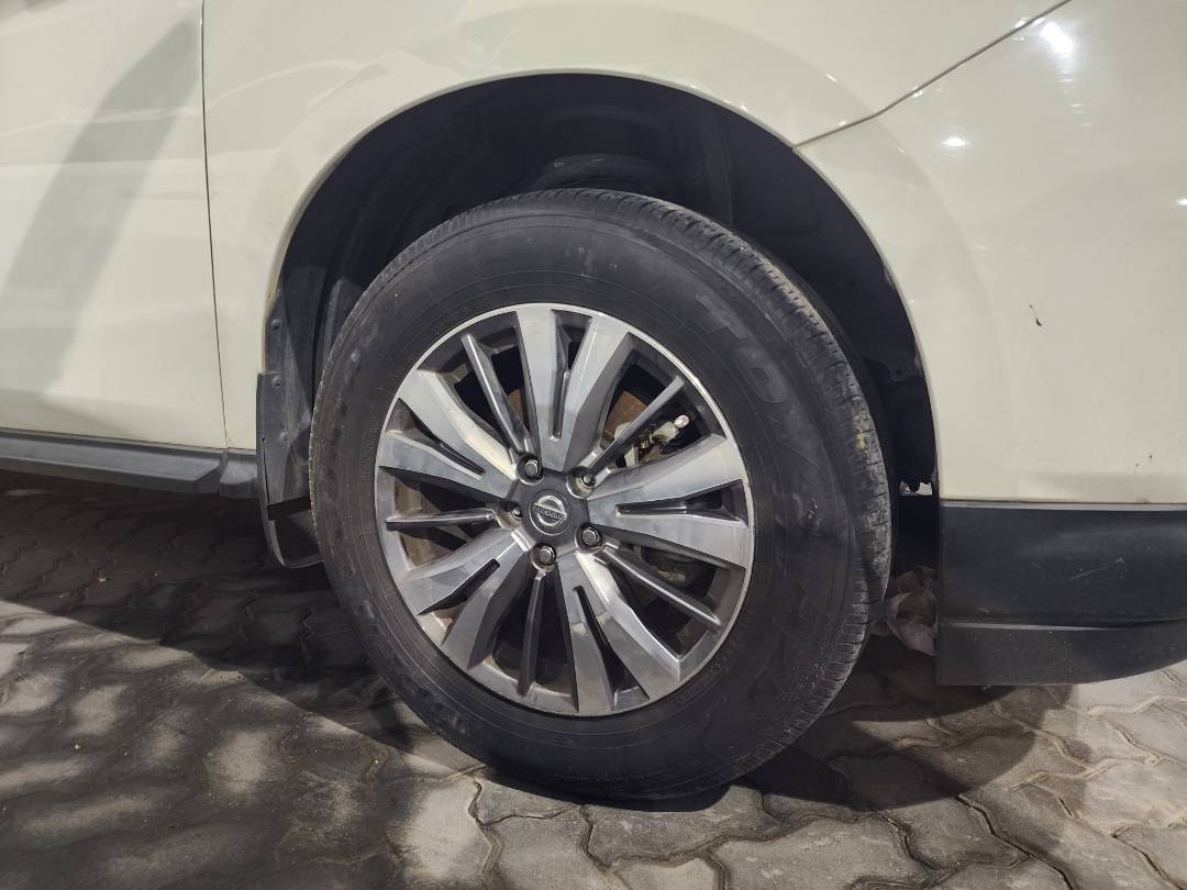 2019 NISSAN PATHFINDER — 69486 Miles — Lot 38909 — Main - Marhaba Auctions Used Cars - Image 10
