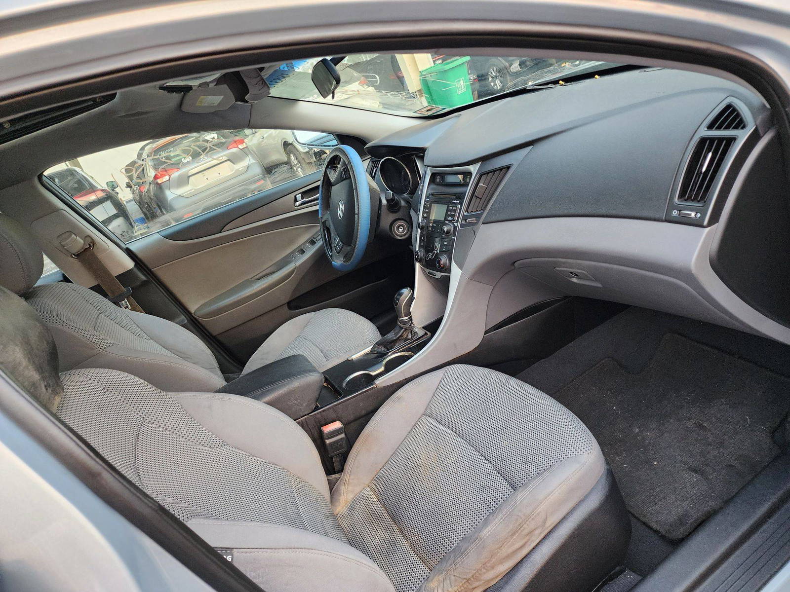 2011 HYUNDAI SONATA — 166676 Miles — Lot 38837591 — Souq - Marhaba Auctions Used Cars - Image 5