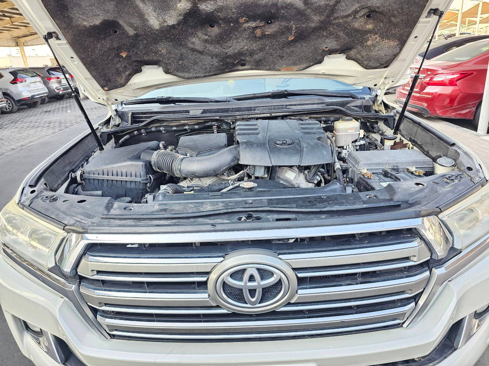 2019 TOYOTA LAND CRUISER — 350807 KM — Lot K5155736 — Souq - Marhaba Auctions Used Cars - Image 10
