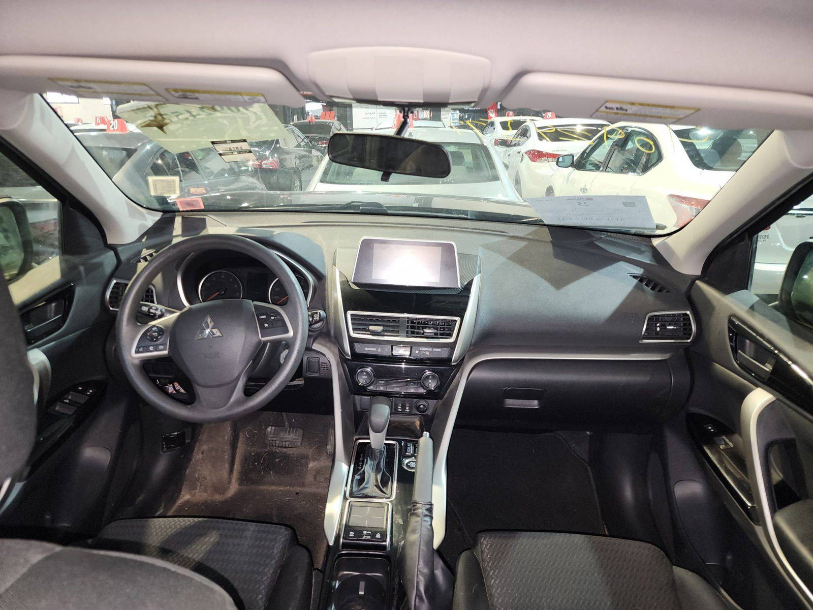 2020 MITSUBISHI ECLIPSE CROSS LE — 118584 Miles — Lot 40924577 — Al Quoz - Marhaba Auctions Used Cars - Image 4