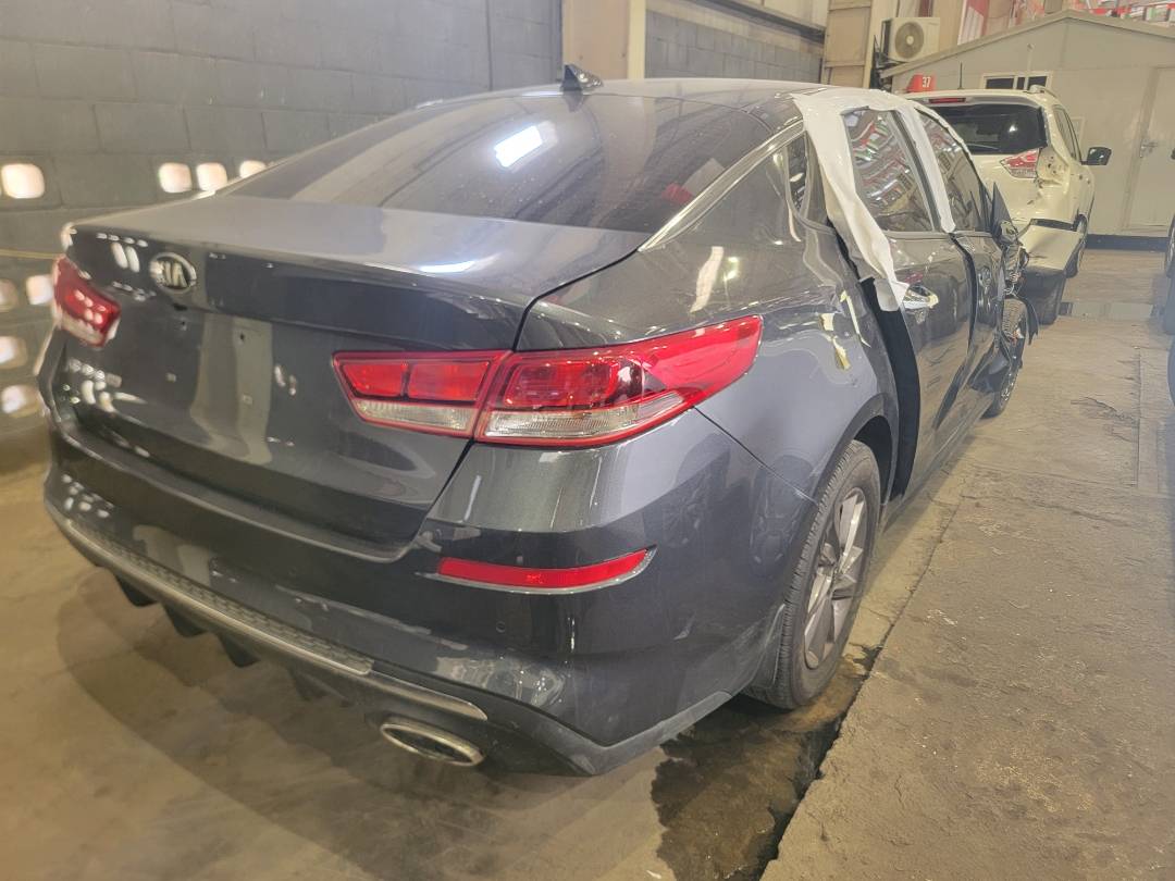 2020 KIA OPTIMA — 128601 Miles — Lot G416690 — Main - Marhaba Auctions Used Cars - Image 4