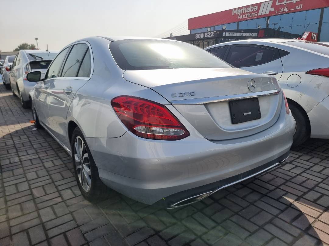 MERCEDES BENZ C300 2017 - Marhaba Auction Used Cars - Image 4