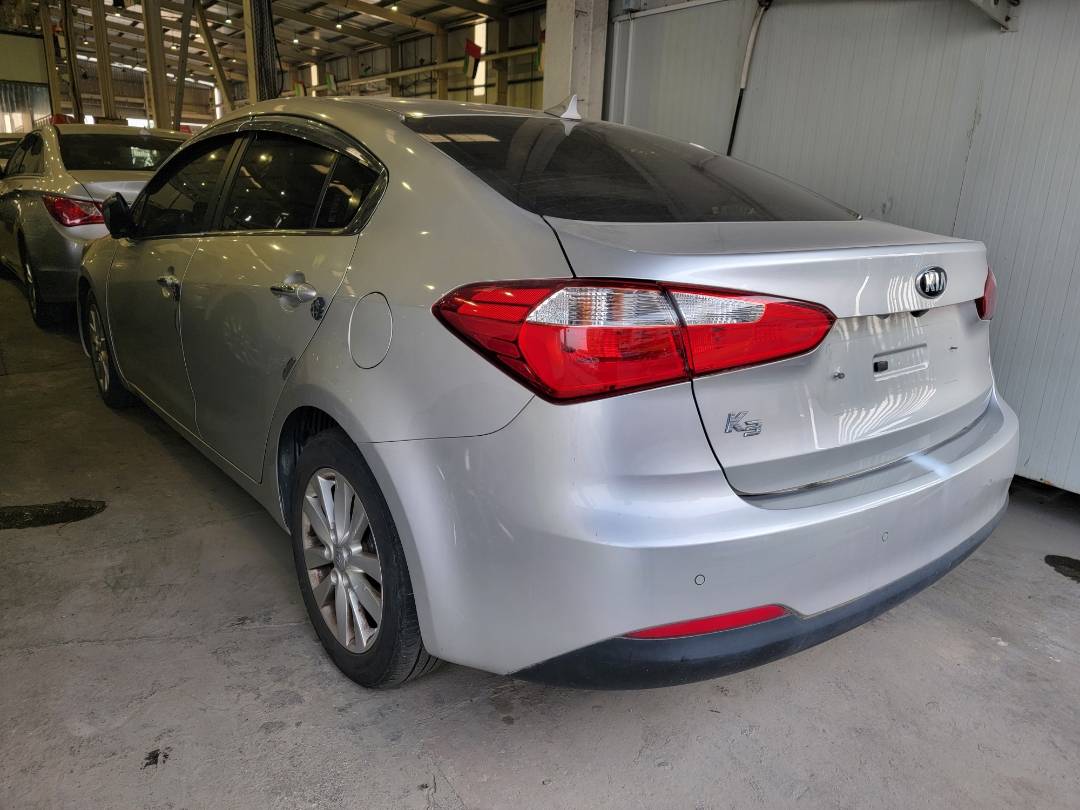 2015 KIA K3 — 126976 KM — Lot 296101 — Main - Marhaba Auctions Used Cars - Image 3