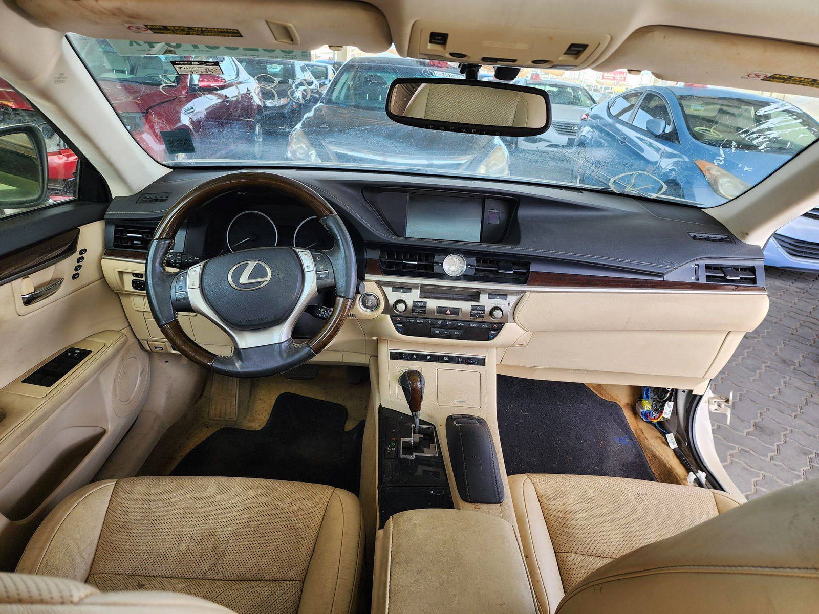 2013 LEXUS ES 350 — 94382 Miles — Lot 8183 — Souq - Marhaba Auctions Used Cars - Image 7
