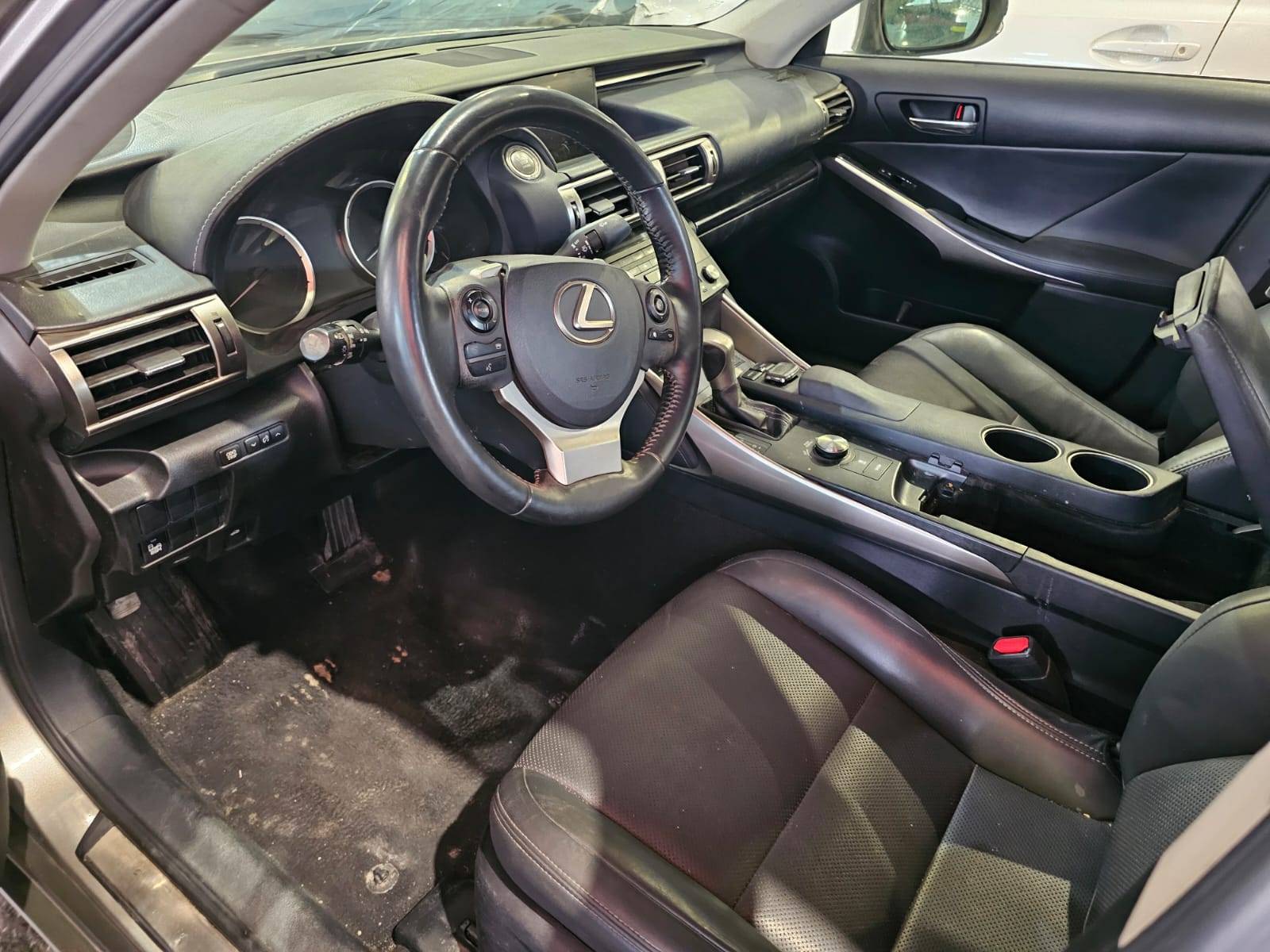 2015 LEXUS IS 250 — 184579 Miles — Lot 5020719 — Main - Marhaba Auctions Used Cars - Image 7