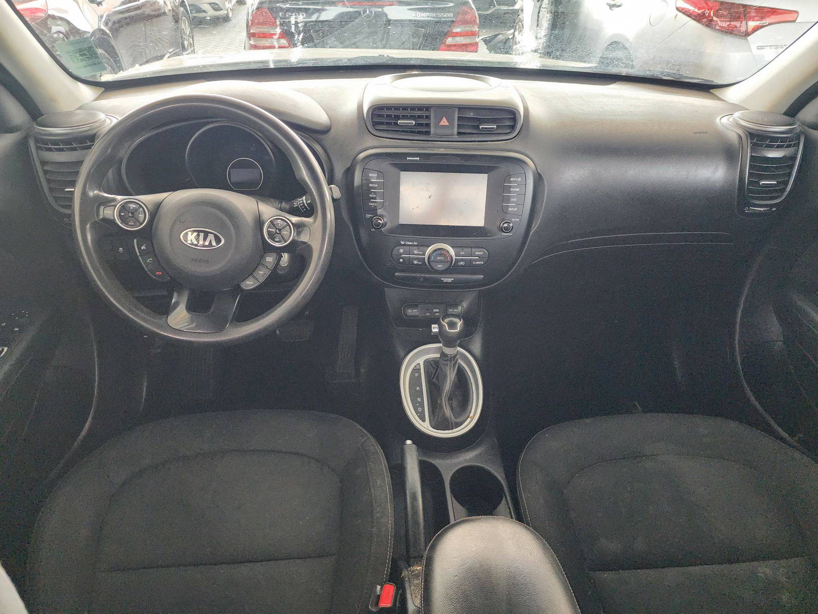 2019 KIA SOUL — 153186 Miles — Lot K7691259 — Souq - Marhaba Auctions Used Cars - Image 5
