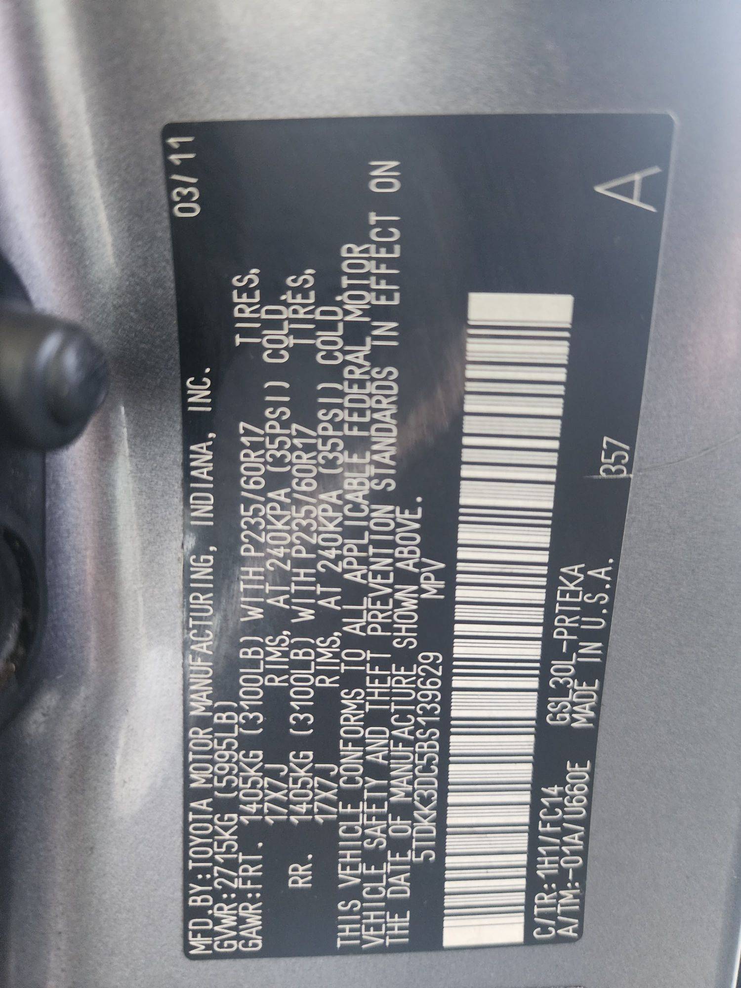 2011 TOYOTA SIENNA — 187832 Miles — Lot 67617913 - Marhaba Auctions Used Cars - Image 3