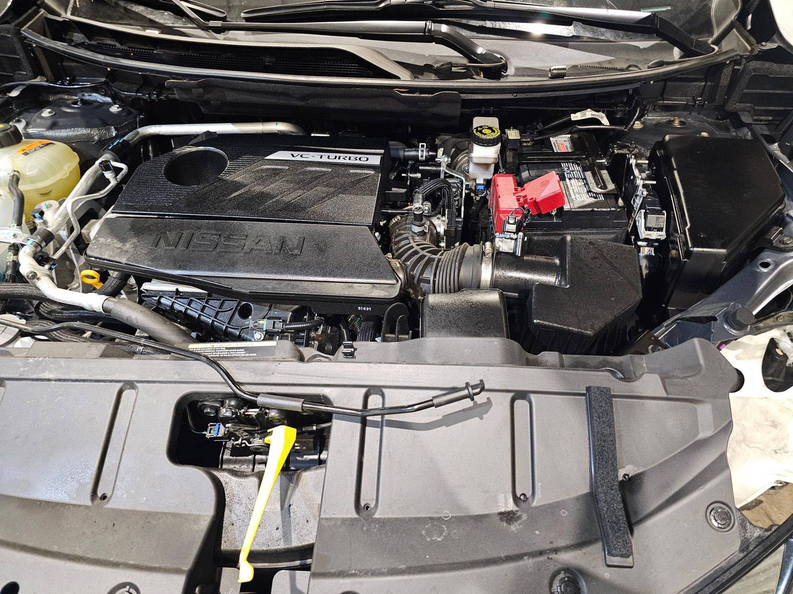 NISSAN ROGUE 2025 - Marhaba Auction Used Cars - Image 10