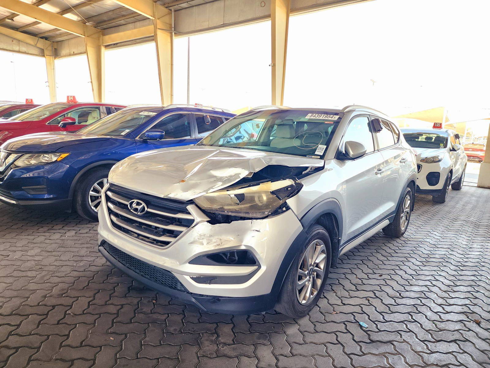 2017 HYUNDAI TUCSON — 139192 Miles — Lot HU520213 — Souq - Marhaba Auctions Used Cars - Image 5