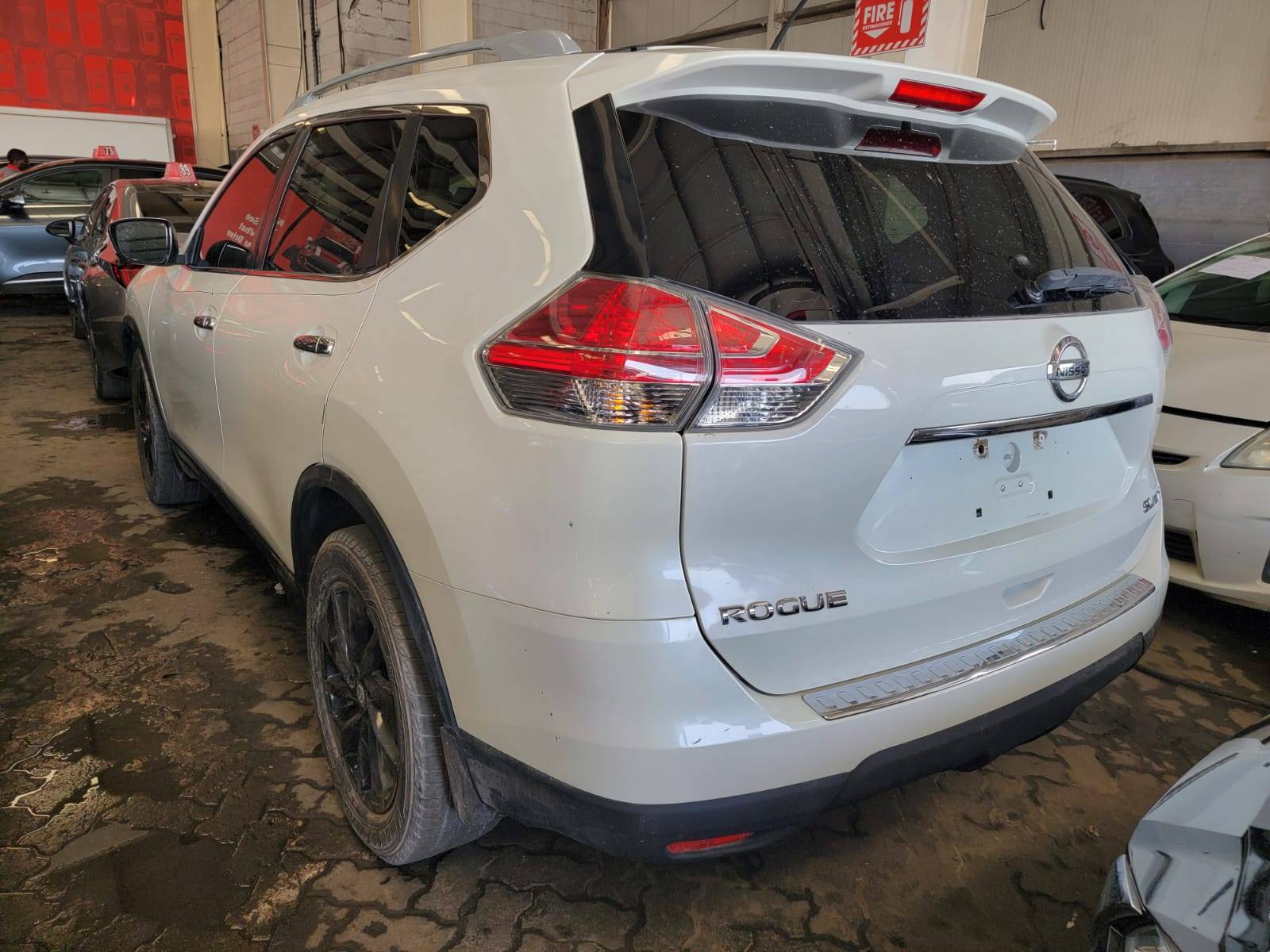 2015 NISSAN ROGUE — 199568 Miles — Lot 9FC831593 — Main - Marhaba Auctions Used Cars - Image 3