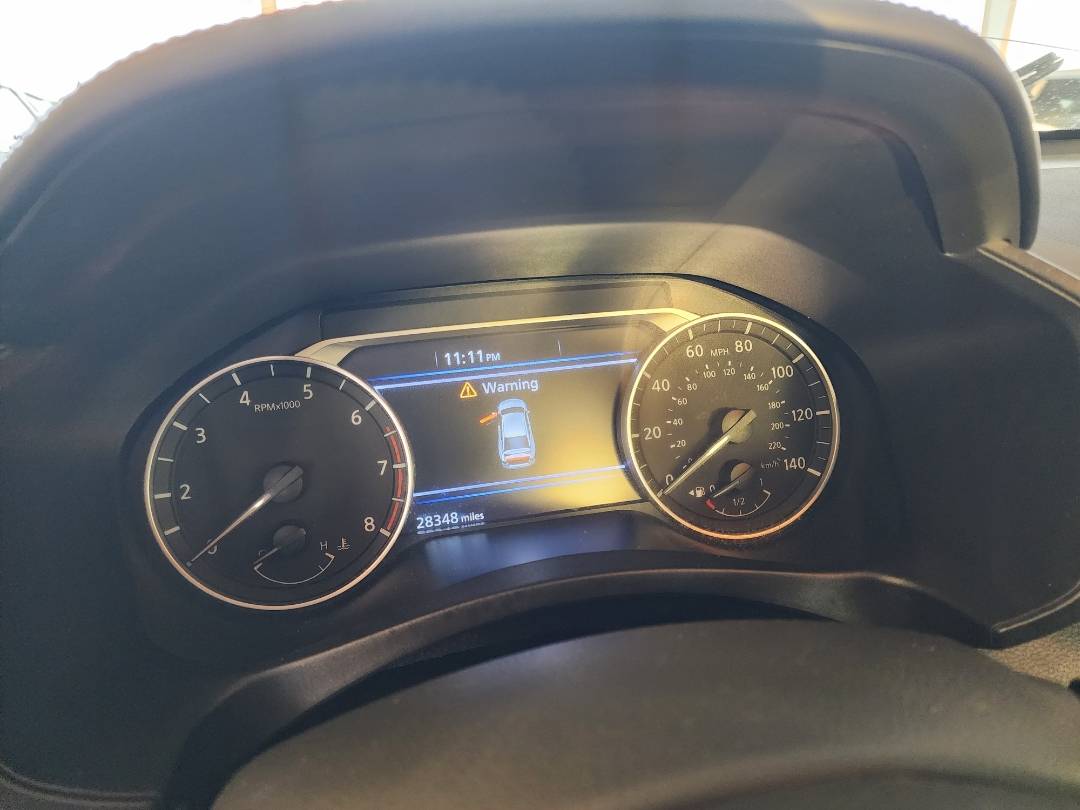 2019 NISSAN ALTIMA — 28348 Miles — Lot 41804734 — Souq - Marhaba Auctions Used Cars - Image 11