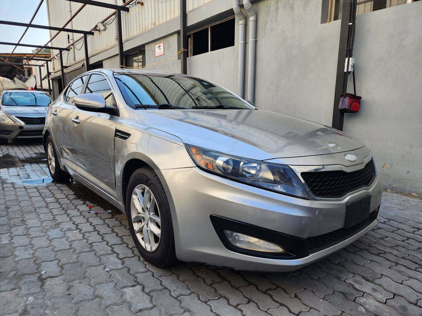 2013 KIA OPTIMA — 209839 Miles — Lot 78D5392298 — Al Quoz - Marhaba Auctions Used Cars - Image 4