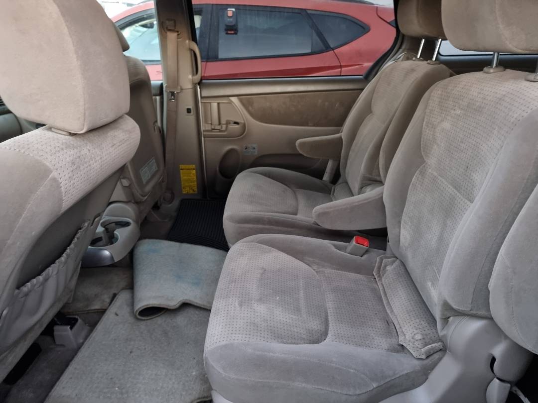 2009 TOYOTA SIENNA — 189053 Miles — Lot 125487 — Main - Marhaba Auctions Used Cars - Image 7