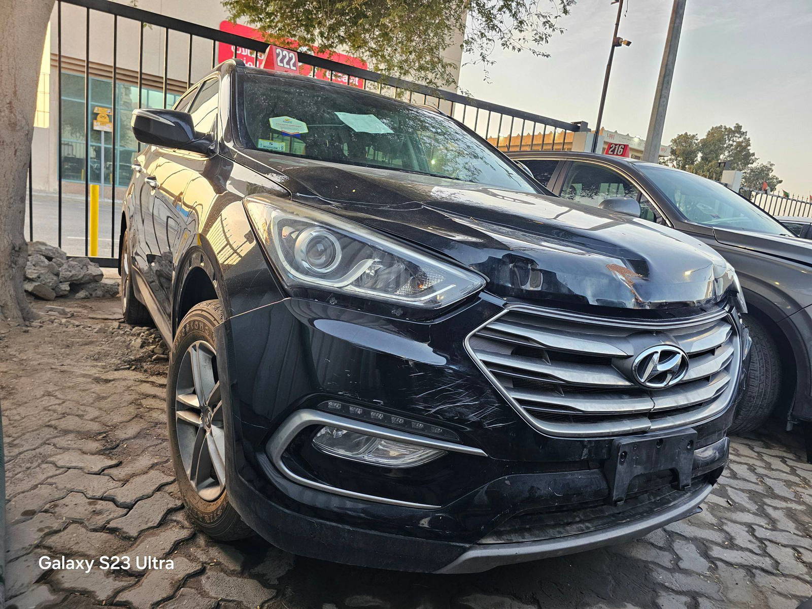 HYUNDAI SANTA FE SPORT 2018 - Marhaba Auction Used Cars - Image 4