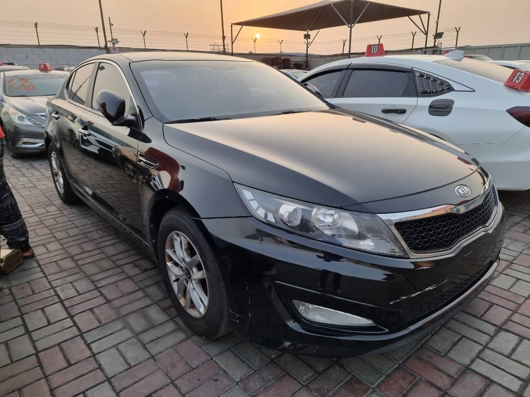 2012 KIA K5 — 170211 KM — Lot 215478 — Ind. 12 - Marhaba Auctions Used Cars - Image 3