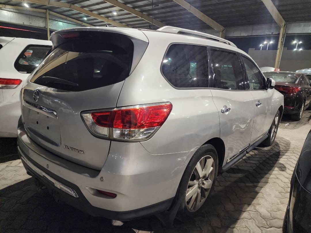 2015 NISSAN PATHFINDER — 153240 Miles — Lot 73809073 - Marhaba Auctions Used Cars - Image 10
