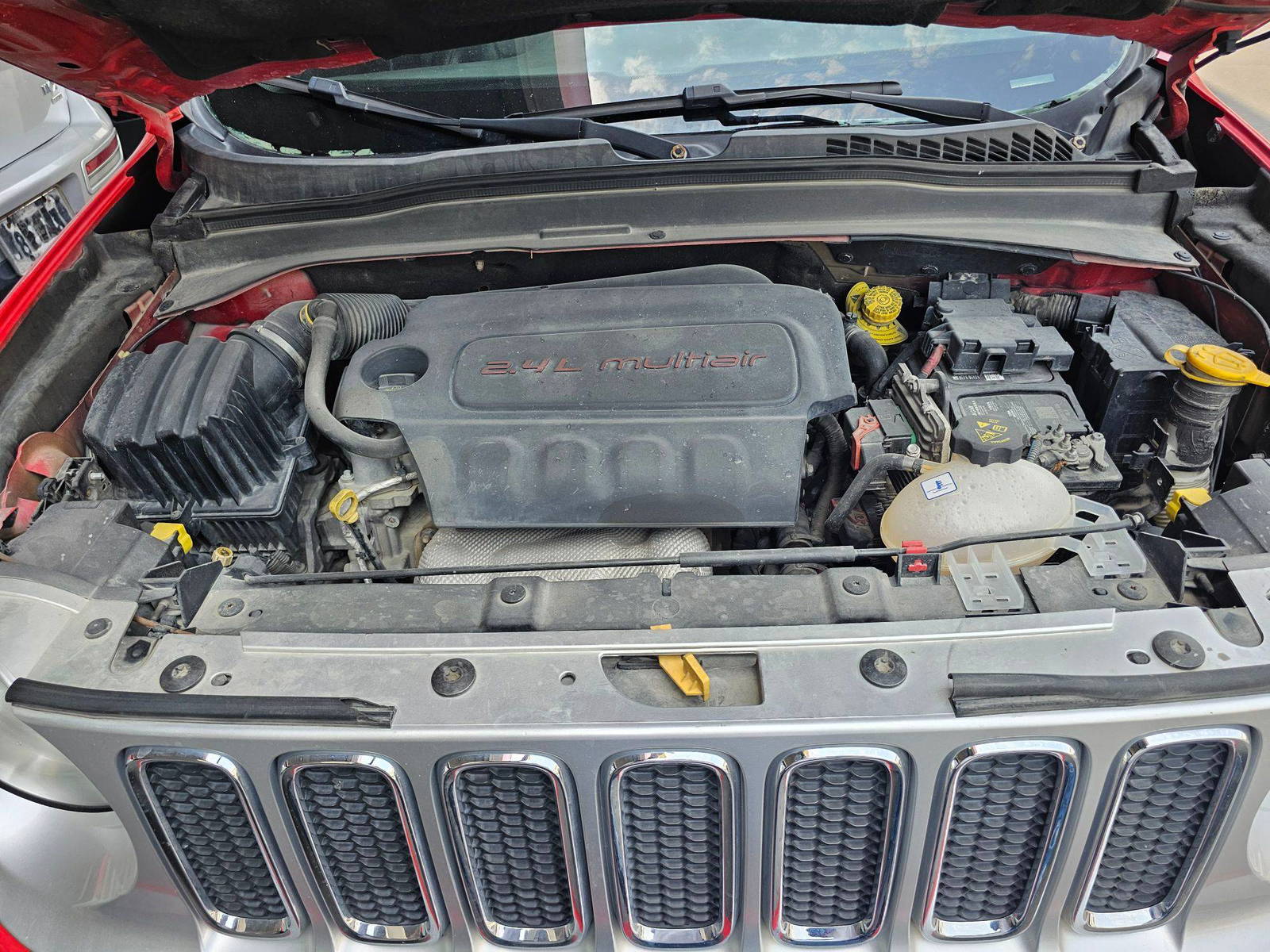 JEEP RENEGADE LATITUDE 2015 - Marhaba Auction Used Cars - Image 11