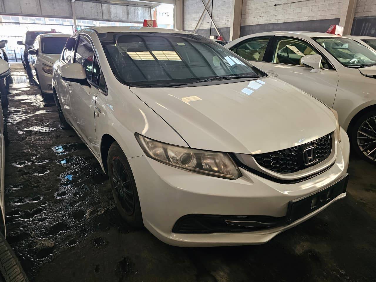 2013 HONDA CIVIC — 349461 KM — Lot DE904071 — Main - Marhaba Auctions Used Cars - Image 5
