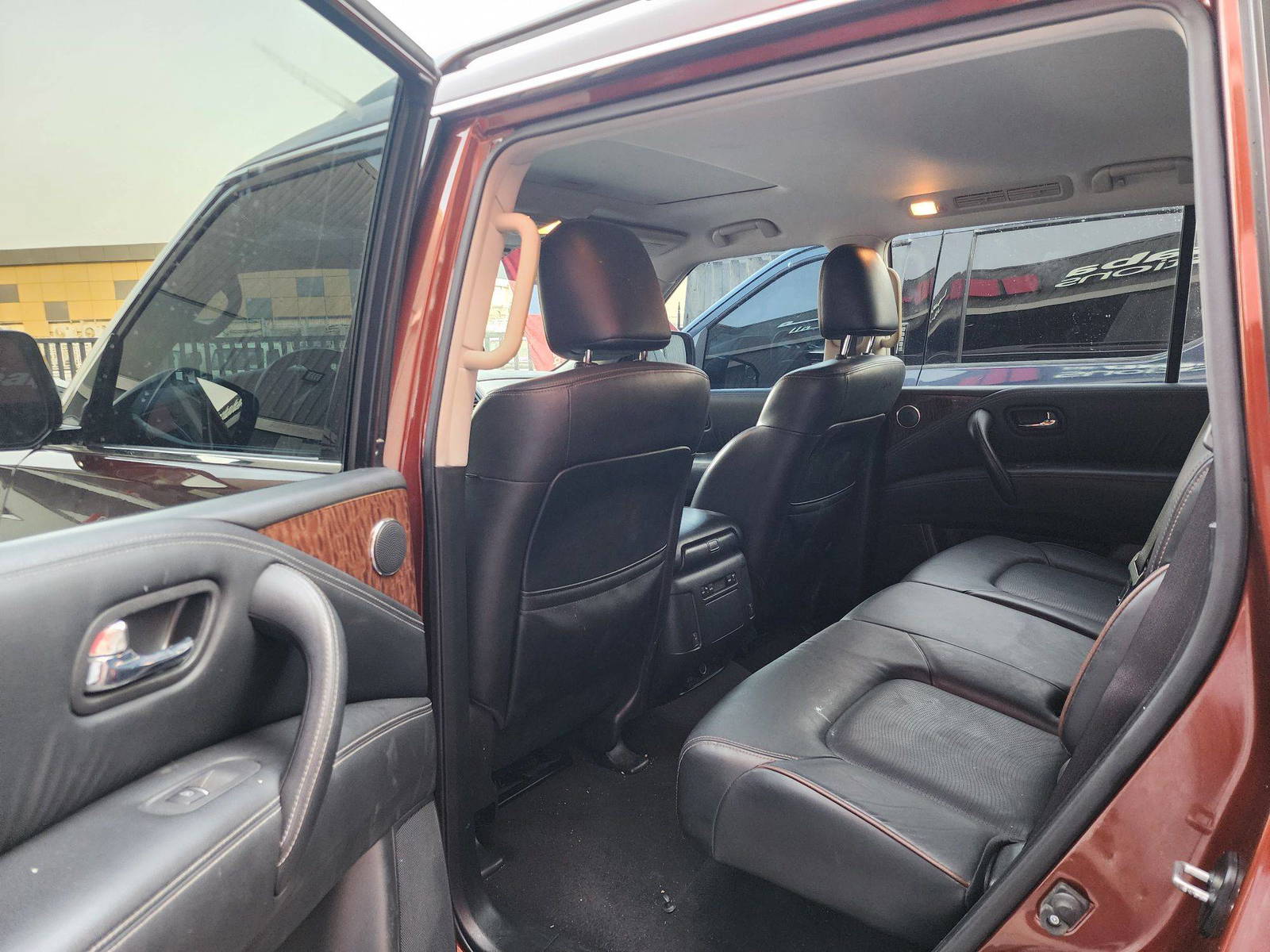 2018 NISSAN ARMADA — 121772 Miles — Lot 9059526 — Al Quoz - Marhaba Auctions Used Cars - Image 7